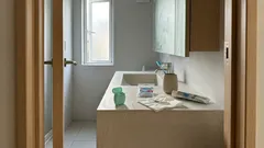 フロスは「たまに」でいい？歯間ケアでよくある6つの誤解をほどく