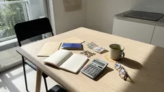 70代の家計は「平均」だけでは見えない　資産分布・年金・毎月の収支で老後設計を点検