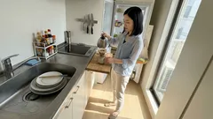 食器を洗わずに寝てみた夜——64歳で気づいた「きちんとしなきゃ」の手放し方