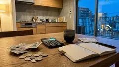 老後の家計は平均でどう見える？65歳以上夫婦の収入・支出・貯蓄を公的データで読み解く